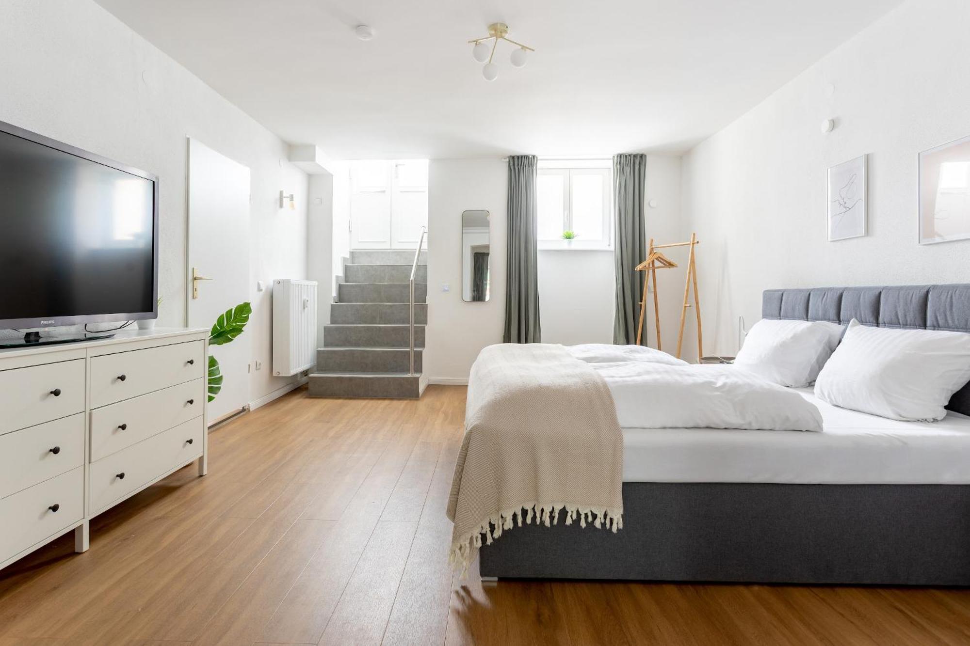 Global Living - Design Apartment I Central I Beamer I Kitchen I Terrace I Berlin Berlim Exterior foto