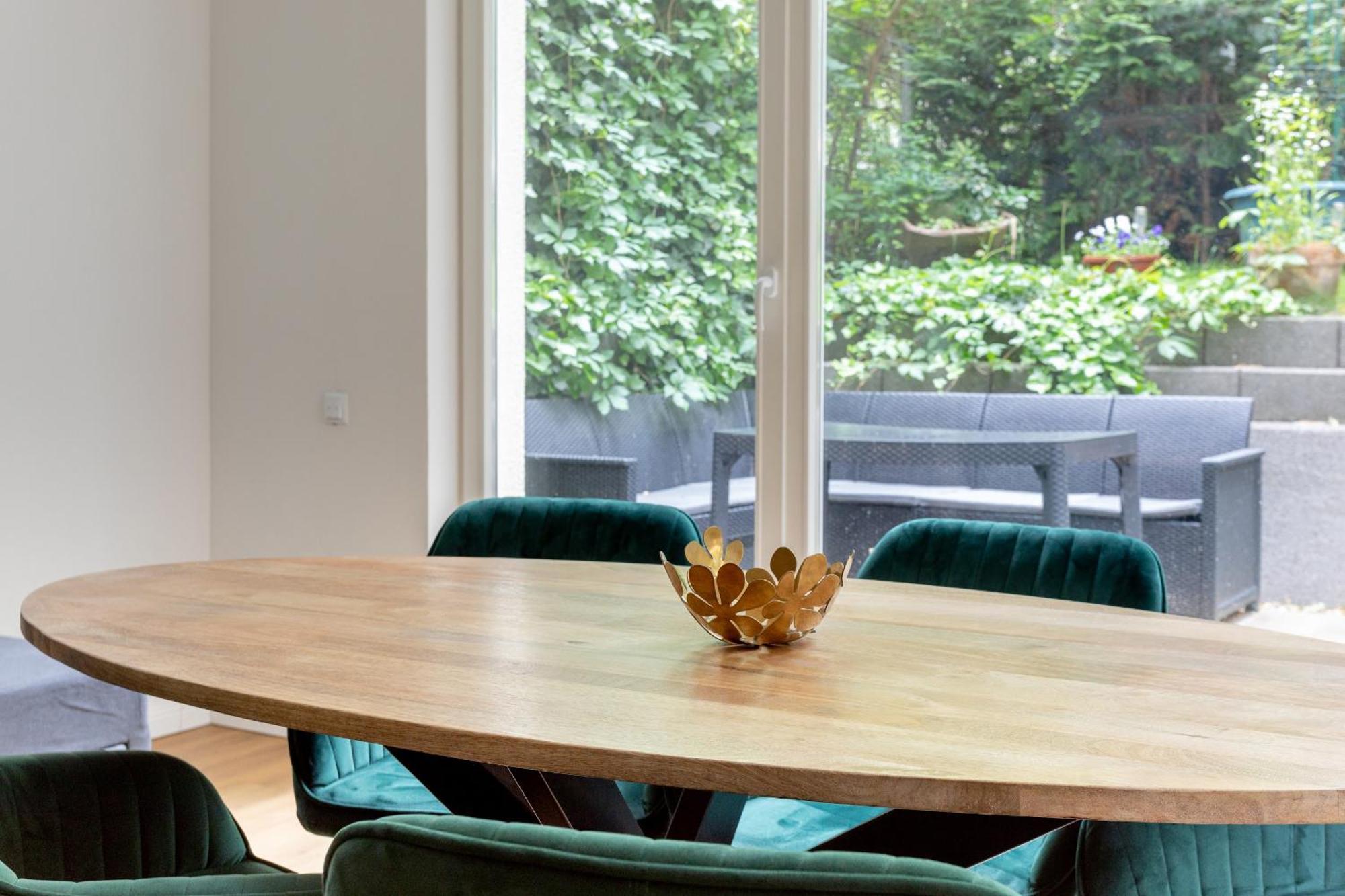 Global Living - Design Apartment I Central I Beamer I Kitchen I Terrace I Berlin Berlim Exterior foto
