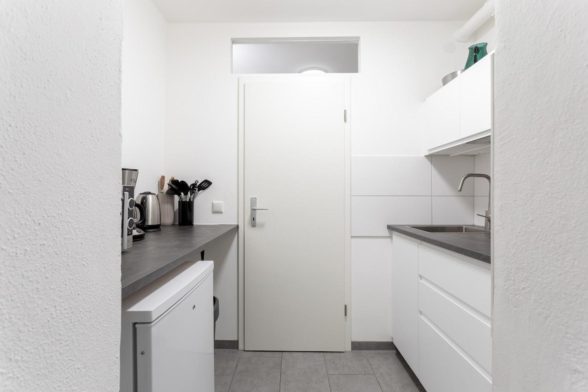 Global Living - Design Apartment I Central I Beamer I Kitchen I Terrace I Berlin Berlim Exterior foto